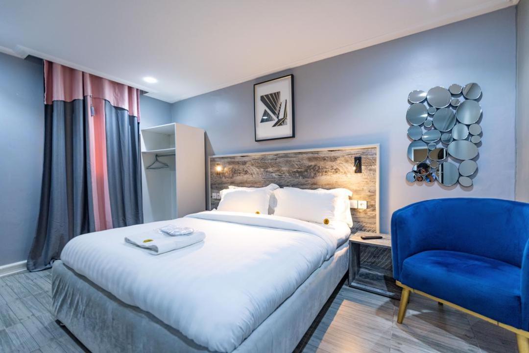 Villa Magnum 두알라 외부 사진